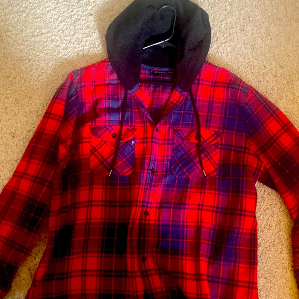 Women’s Top hooded red plaid No Boundaries size X-Large button front